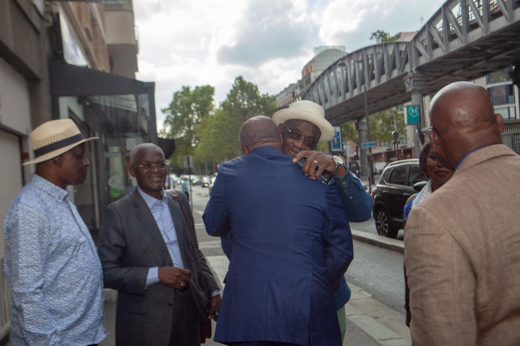 e6911df7-7335-4e51-9d4f-0104af0662b9