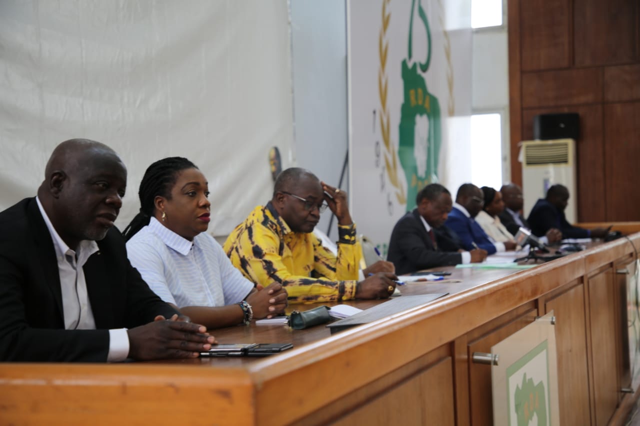 cd094787-123e-4d27-a913-891b6acc467b